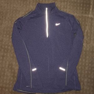 Nike Dri-Fit Women’s Pullover—Large